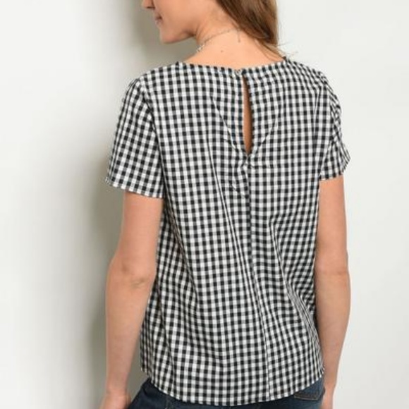 Gingham Short Sleeve Top - Picture 2 of 2
